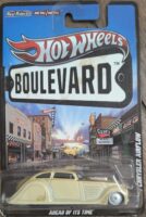 Hot Wheels Boulevard - 1934 Chrysler Airflow (X3091) [Corners Bent].