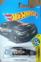 Hot Wheels - 15 Dodge Charger SRT (DVB61).