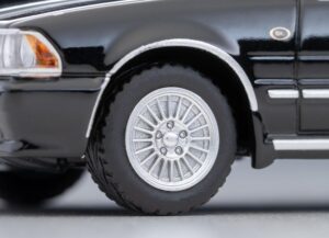 Tomica Limited Vintage Neo LV-N368a Nissan Cedric HT V20 Twin Cam Turbo Grand Turismo Black SV - Image 6