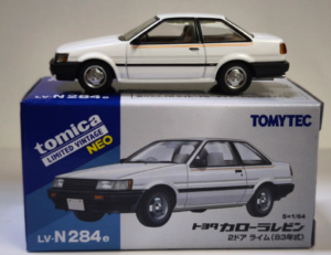 Tomica Limited Vintage – Toyota Corolla Levin 2-Door GT Lime White 1983 (LV-N284e).