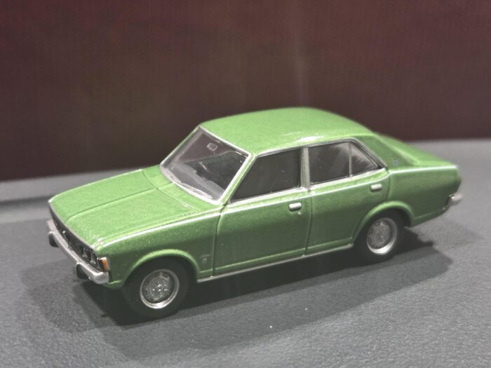 Tomica Limited Vintage TLV-59b Mitsubishi Galant 16L GS (Green) - Image 2